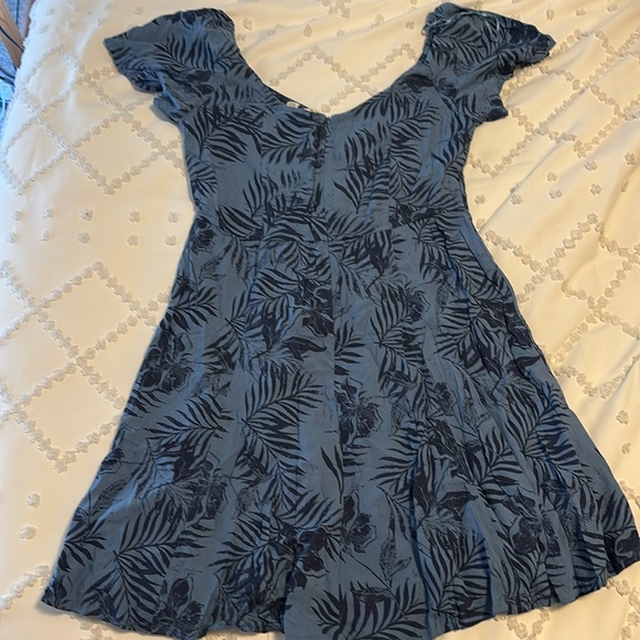 Roxy Dress - Picture 2 of 2